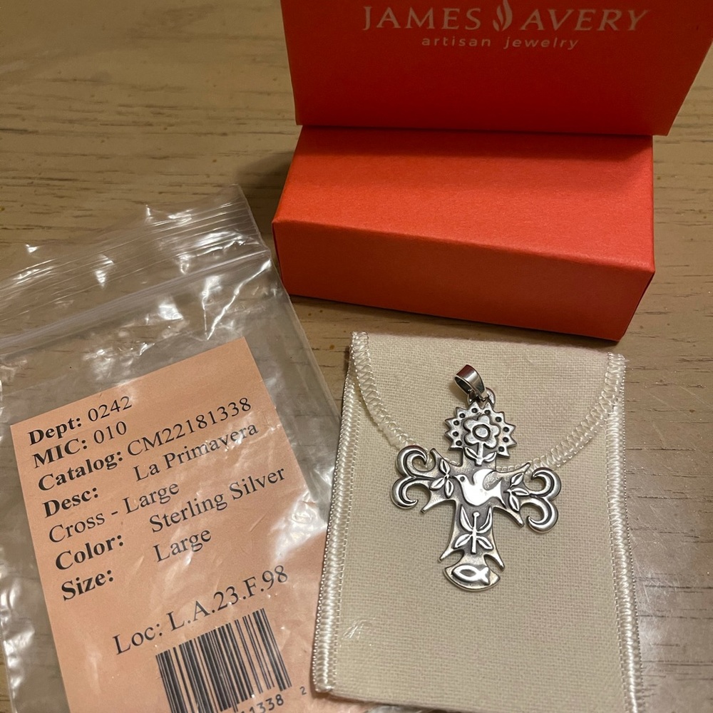 James Avery La primavera Cross pendant